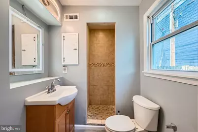 3804 Mount Pleasant Avenue, Baltimore, MD 21224 - Photo 5
