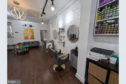 861 W 36th Street W, Baltimore, MD 21211 - Photo 25