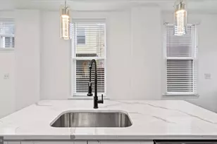 915 N Montford Ave, Baltimore, MD 21205 - Photo 11