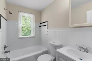 6023 Chinquapin Pkwy, Baltimore, MD 21239 - Photo 19