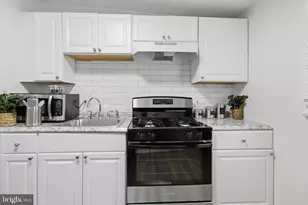 1523 Argyle Ave, Baltimore, MD 21217 - Photo 9