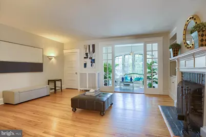 4300 Roland Avenue #201, Baltimore, MD 21210 - Photo 3
