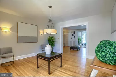 4300 Roland Avenue #201, Baltimore, MD 21210 - Photo 11