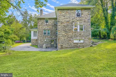 4606 Cedar Garden Road, Baltimore, MD 21229 - Photo 9