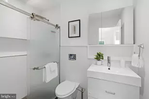 3399 Dulany St, Baltimore, MD 21229 - Photo 13