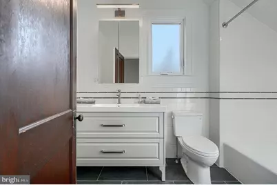 2210 Lake Avenue, Baltimore, MD 21213 - Photo 19