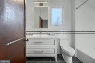 2210 Lake Ave, Baltimore, MD 21213 - Photo 19