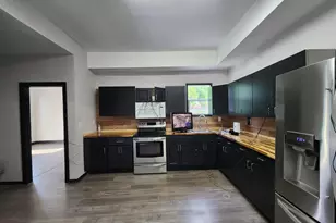 1730 N Ellamont St, Baltimore, MD 21216 - Photo 13