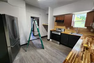 1730 N Ellamont St, Baltimore, MD 21216 - Photo 25