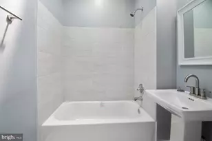 2728 Winchester St, Baltimore, MD 21216 - Photo 15