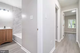 610 N Arlington Ave, Baltimore, MD 21217 - Photo 25