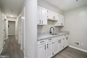 610 N Arlington Ave, Baltimore, MD 21217 - Photo 7