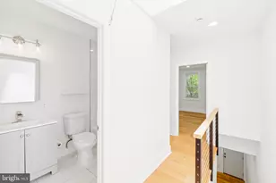 591 Orchard St, Baltimore, MD 21201 - Photo 17