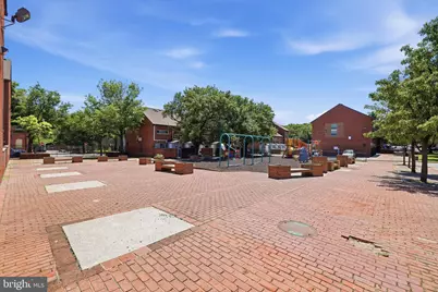591 Orchard Street, Baltimore, MD 21201 - Photo 29