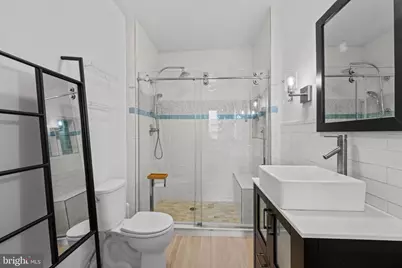 2512 E Fairmount Avenue, Baltimore, MD 21224 - Photo 21