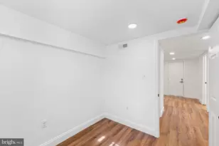 3826 10th St, Baltimore, MD 21225 - Photo 15
