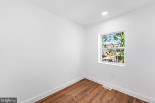 3826 10th St, Baltimore, MD 21225 - Photo 7