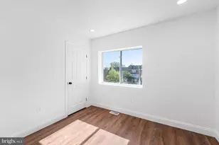 3826 10th St, Baltimore, MD 21225 - Photo 3