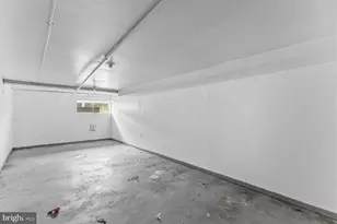 1618 E 29th St, Baltimore, MD 21218 - Photo 15