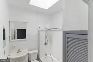1618 E 29th St, Baltimore, MD 21218 - Photo 21