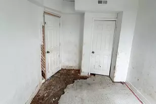 1221 N Decker Ave, Baltimore, MD 21213 - Photo 13