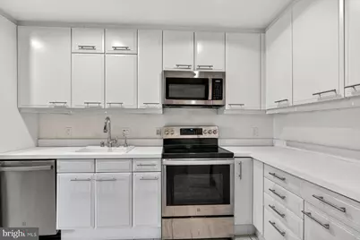 3801 Canterbury Road #403, Baltimore, MD 21218 - Photo 3