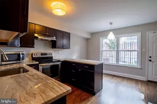 1805 E Lamley St, Baltimore, MD 21231 - Photo 7