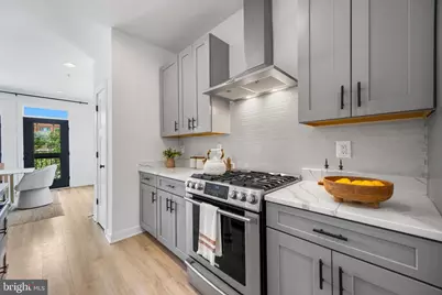 915 Grundy Street, Baltimore, MD 21224 - Photo 9