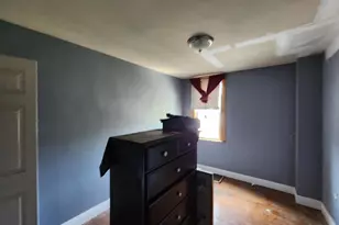 2745 Baker St, Baltimore, MD 21216 - Photo 17