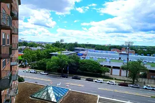 3801 Canterbury Rd, Baltimore, MD 21218 - Photo 9