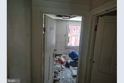 302 S Fulton Avenue, Baltimore, MD 21223 - Photo 11