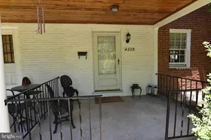 4208 Westview Rd, Baltimore, MD 21218 - Photo 3