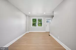 3548 Benzinger Rd, Baltimore, MD 21229 - Photo 7