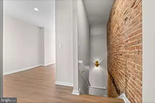 1027 N Broadway, Baltimore, MD 21205 - Photo 11