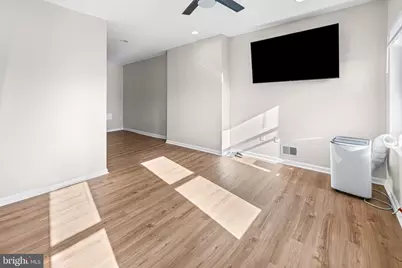1027 N Broadway, Baltimore, MD 21205 - Photo 17