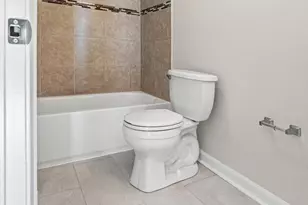 1027 N Broadway, Baltimore, MD 21205 - Photo 25