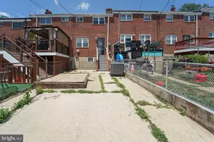 643 S Wickham Road S, Baltimore, MD 21229 - Photo 3