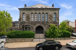 1714 Park Ave, Baltimore, MD 21217 - Photo 1
