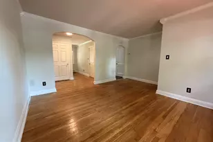 909 E Lake Ave, Baltimore, MD 21212 - Photo 13