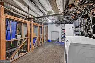 1227 Park Ave, Baltimore, MD 21217 - Photo 25