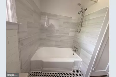909 E Lake Avenue #2, Baltimore, MD 21212 - Photo 17