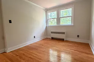 909 E Lake Ave, Baltimore, MD 21212 - Photo 7