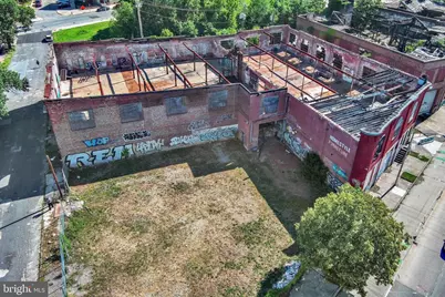 914 E Monument Street, Baltimore, MD 21202 - Photo 9