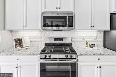 2252 Waterfront Way, Baltimore, MD 21230 - Photo 5