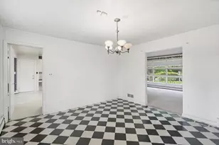 2703 Steele Rd, Baltimore, MD 21209 - Photo 21