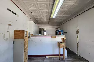 601 N Potomac St, Baltimore, MD 21205 - Photo 3