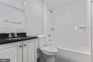 4711 Navarro Ave, Baltimore, MD 21215 - Photo 11