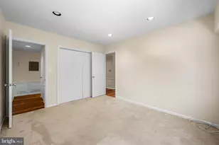 200 Cross Keys Rd, Baltimore, MD 21210 - Photo 15