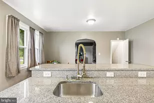 4601 Sunbrook Ave, Baltimore, MD 21206 - Photo 13