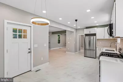 6204 Everall Avenue, Baltimore, MD 21206 - Photo 9